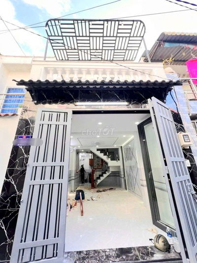 BÁN NHÀ ĐẸP ĐÚC 1 LẦU TRƯƠNG THỊ HOA P.TÂN THỚI HIỆP Q.12- GIÁ 3,39 TỶ