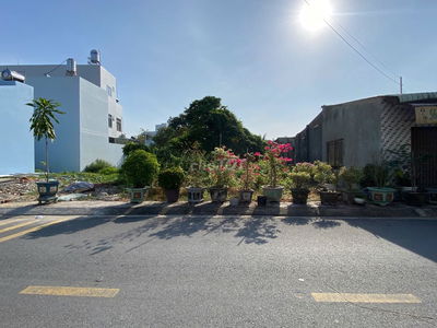 ĐỨT RUỘT BÁN LÔ ĐẤT 118M2 GIÁ NGỘP 610TR MẶT TIỀN HUỲNH VĂN CỌ SHR