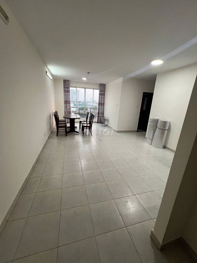 Cần cho thuê căn hộ chung cư Sacomreal Hòa Bình, 2PN, nhà mới, ở ngay