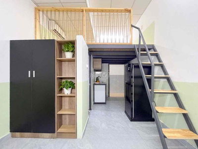 Ở SANG – GIÁ HỢP LÝ- NGAY CV LÀNG HOA