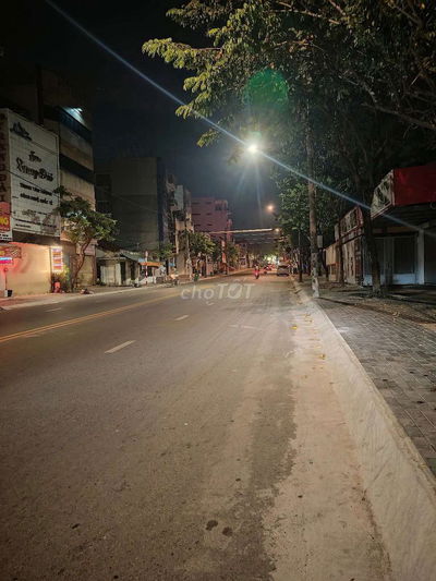 MẶT TIỀN CMT8 – TRUNG TÂM THỦ DẦU MỘT – 213m² – 6 TẦNG – 17.9 TỶ