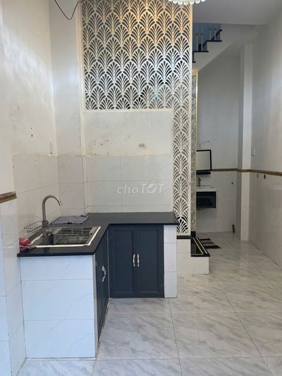 Cho thuê nhà nguyên căn đường Ông Ích Khiêm, Quận 11,giá chỉ 7tr/tháng