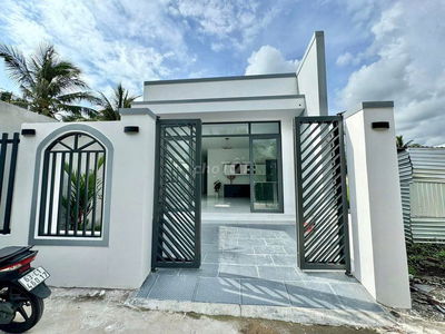 Chủ Về Quê  Bán Căn Nhà Cấp 4 Như Hình Tặng Nội Thất Giá Đã Giảm 200Tr