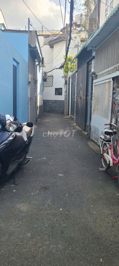 Bán Lô đất Nguyễn Duy cung DT 4 X 18 DTCN 69,6M2