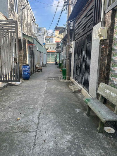 NHÀ HXH LÊ VĂN KHƯƠNG 88M 4x22M CHỈ 4,3 TỶ