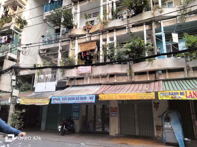 Bán căn hộ mặt tiền tầng trệt thích hợp kinh doanh mua bán