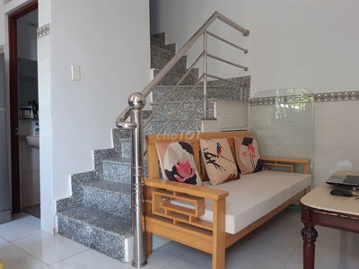 Nhà nguyên căn 2 phòng ngủ, 60m2 hẻm xe tải, đầy đủ nội thất, Q.12