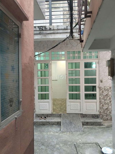 Nhà nguyên căn Nguyễn Hữu Cảnh  khu vực cầu vượt Văn Thánh