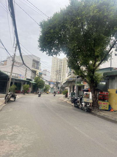 Dãy trọ 4m x 25m. Full Thổ Mặt Tiền Đường Trần Thị Hè ( HT42)