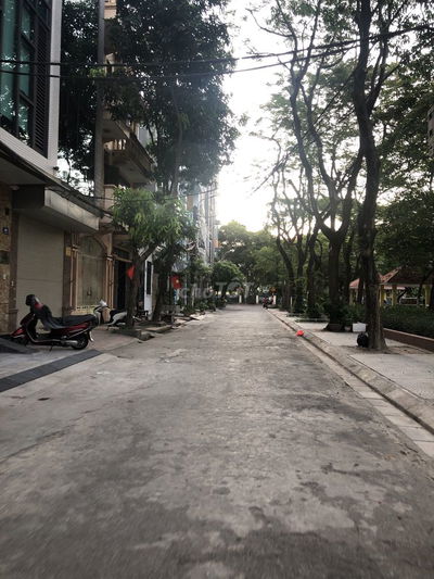 BÁN GẤP NHÀ TÂN MAI - 70M2 - MT5M - VÀI BƯỚC RA HỒ