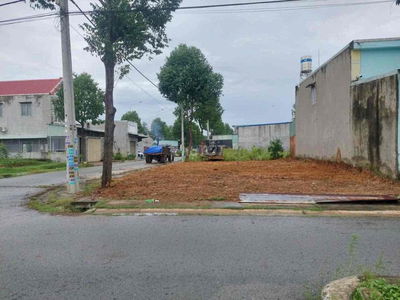 Đất Ngộp Sát Chợ Trừ Văn Thố , Bàu Bàng , Bình Dương DT 500m2 SHR