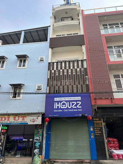 Chính chủ cho thuê nhà mặt tiền 3 lầu đường Phạm Phú Thứ, Q. Tân Bình