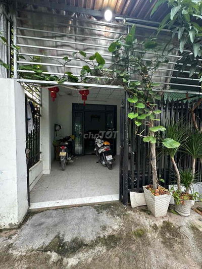 Nhà 2 sẹc Huỳnh Minh Mương,cách chợ chiều 500mét,phun thổ cư