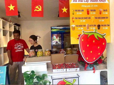 MẶT TIỀN NI SƯ HUỲNH LIÊN KINH DOANH TỰ DO LỀ 2M