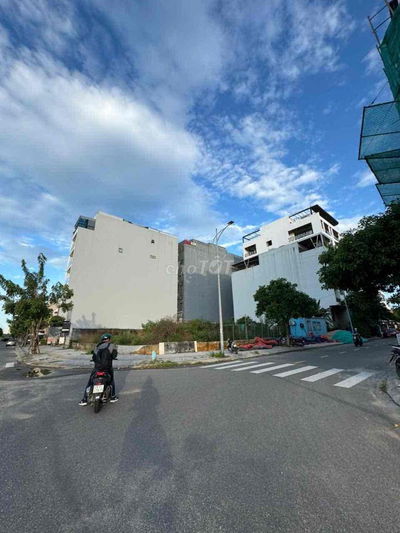 CHO THUÊ ĐẤT TRUNG TÂM 600M2 2 MẶT TIỀN CHỈ 45 TRIỆU