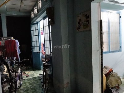 Cần bán nhà cấp 4, dọn vô là ở không cần sửa