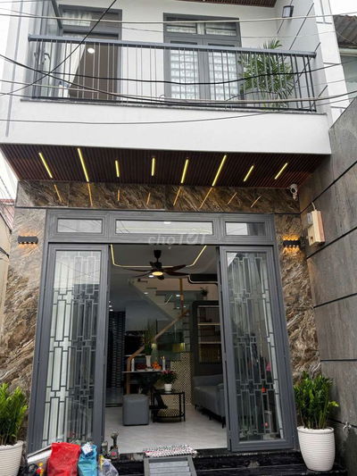 Bán nhà:4x15,1lầu,3PN mới 100% đường 19,Tân Hưng,hồ chí minh