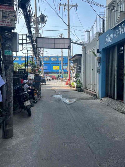 🧨67m cách mạng tháng 8 hẻm xe hơi quay đầu 2 lầu ca