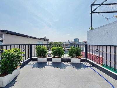 Bán nhà 5 tầng Nguyễn Thái Sơn,Gò Vấp,4Pn, nhà mới ở ngay, 6 tỷ nhỉnh