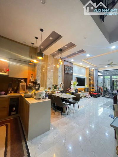 HIẾM CÓ! Bán nhà 3 tầng MT Thanh Lương 9, KĐT Hòa Xuân - Gần Nguyễn Phước Lan – giá 8.x tỷ