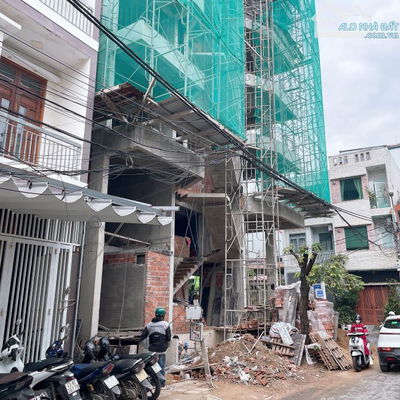 🏠 BÁN ĐẤT TẶNG NHÀ C4 MẶT TIỀN TÔN THẤT THIỆP – 60M² – GIÁ 8.x TỶ – HIẾM QUỸ ĐẤT