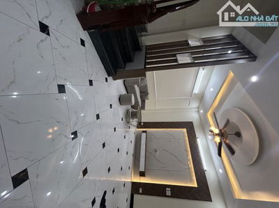 CHÍNH CHỦ BÁN GẤP – NHÀ ĐẸP GIÁ RẺ NHẤT KHU, 31m²- 5T - 3NGỦ 👉FULL NỘI THẤT, Ô TÔ ĐỖ CỔNG