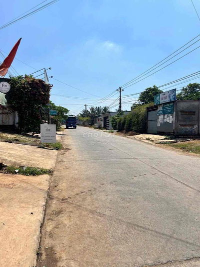 BÁN ĐẤT THỔ CƯ THÔN 8 - CƯ ÊBUR - CÁCH PHỐ BMT 8KM