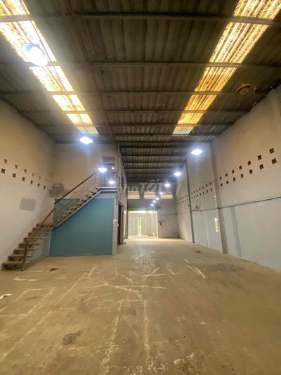 CHO THUÊ NHÀ XƯỞNG 10x35 20TRIỆU - ĐIỆN 3PHA - ÍT DÂN - ĐƯỜNG LỚN