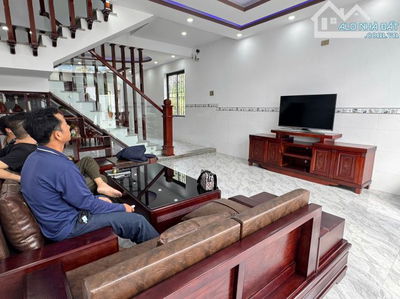 Diên Phước-Diên Khánh-Khánh Hoà có căn nhà 2 tầng đường thông 2 mặt tiền giá ĐẦU TƯ