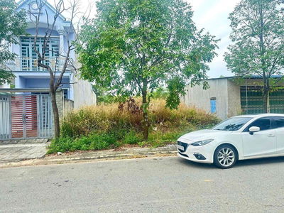 BÁN GẤP ĐẤT THỚI HOÀ BẾN CÁT 300M2 ĐƯỜNG NHỰA Ô TÔ. SHR . 1 tỷ 350