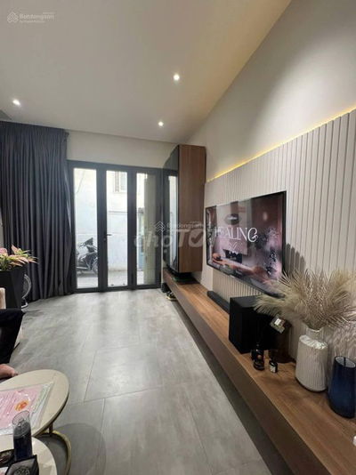 NHÀ ĐẸP HIẾM 2 TẦNG BTCT VÕ THỊ NHỜ, Q7