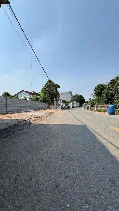 bán lô đất đường nhựa thị Xuân Tân Thắng Tân Bình dĩ an đang ngộp