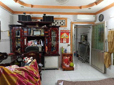 NHỈNH 4TY - NHÀ 2TẦNG- DT NGANG 4 X 15  -NGAY BỘ CÔNG AN -CÁCH BV Q7 3