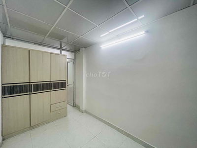 Cho thuê nhà nhỏ Bùi Thị Mỹ, Tân Bình, 1 trệt 1 lầu