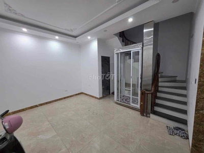 Cần bán nhà 5 tầng ngõ 7 Lê Trọng tấn, phường Dương Nội