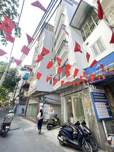 *** 1 CĂN – LẠC LONG QUÂN – 42M2 – THANG MÁY Ô TÔ – NHỈNH 11 TỶ