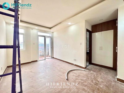 KHAI TRƯƠNG CĂN HÔN MỚI TOANH - BAN CÔNG CỬA SỔ THOÁNG