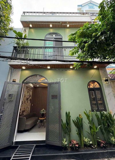 LÊN SÓNG NHÀ ĐẸP GIÁ RẺ FULL NT-HXH VỊ TRÍ ĐẸP NGAY KHU SẦM UẤT Đ.SỐ 9