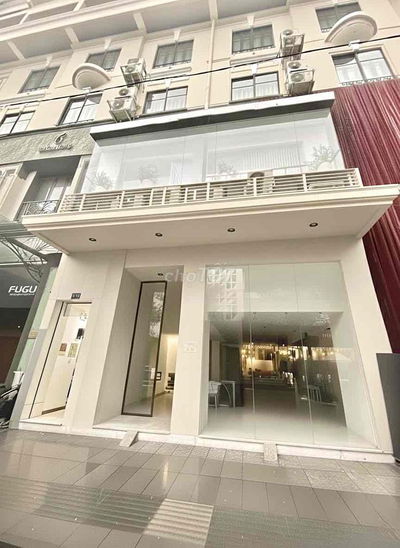 🔥 MẶT BẰNG VÀNG ĐỒNG KHỞI Q1 – NGANG 8 – GIÁ 135TR!