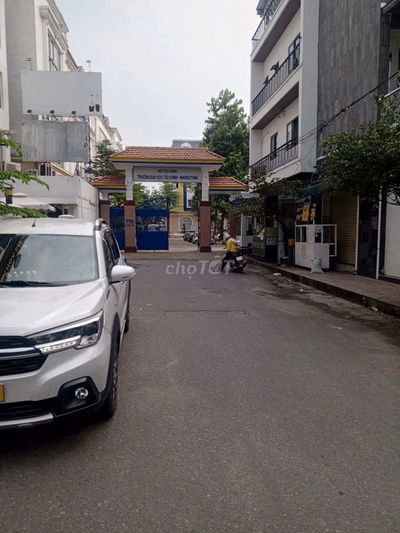 BÁN GẤP NHÀ NGUYỄN KIỆM – PHÚ NHUẬN | HẺM XE HƠI | 6PN – DÒNG TIỀN SẴN