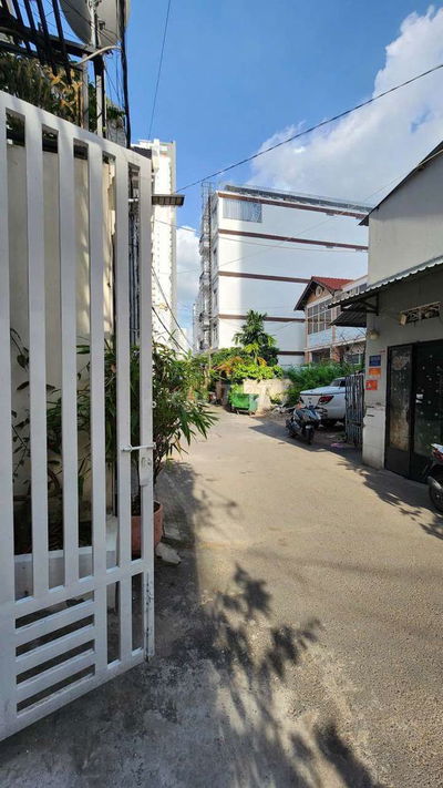 BÁN NHÀ ĐƯỜNG LÊ THỊ CHỢ QUẬN 7