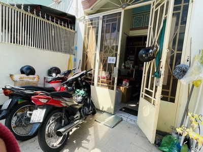 Bán nhà hẽm xe hơi khu đường hoa Phú Nhuận 71m2 chỉ 8 tỳ