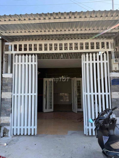 Bán nhà mặt tiền đường nhựa số 157 , cách nguyễn kim cương 200mét