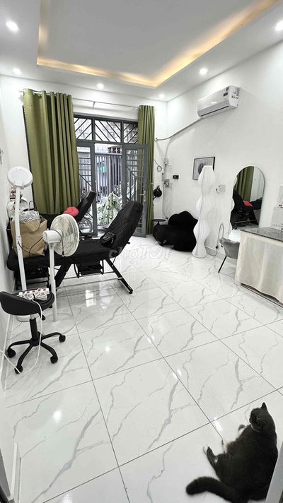 Cần Share lại tầng trệt như hình ở Phú Nhuận