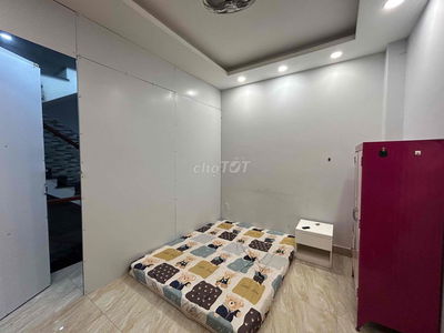 Phòng trọ gần sân bay 1 bạn