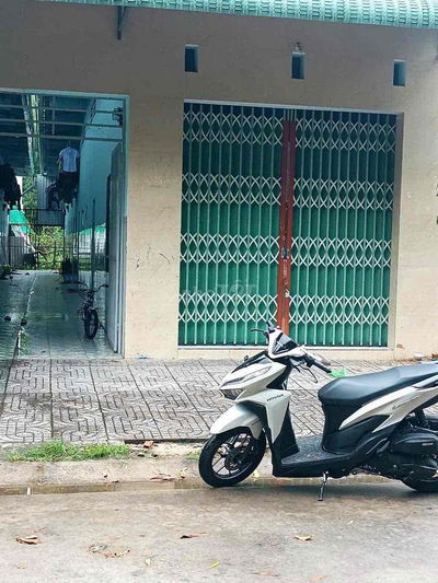 Bán trọ mặt tiền đường DK10 , Thới Hòa , Bến Cát gần KCN Mỹ Phước SHR