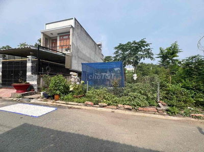 Bán lô đất xây nhà vườn 500m2 Giá 650Tr gần chợ An Điền,Bến Cat,shr