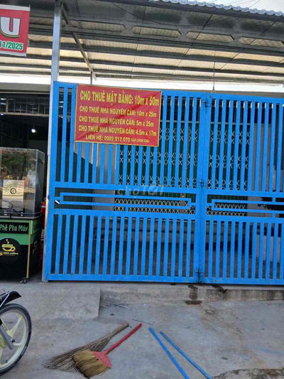 CHO THUÊ  NHÀ MẶT TIỀN ĐƯỜNG 825 ĐỐI DIỆN TRƯỜNG THPT HẬU NGHĨA