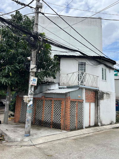 Nhà góc 2 mặt tiền hẻm ô tô, thuận tiện kinh doanh