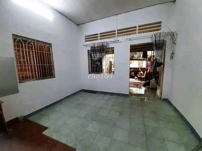 Cho thuê Nhà 70m2 có 2pn1wc, Sân để xe đường Số 3 Trường Thọ.Trệt lửng